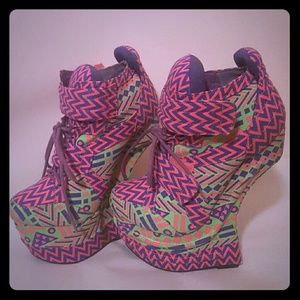 "the Harkins shoe" multicolor heel less sneaker